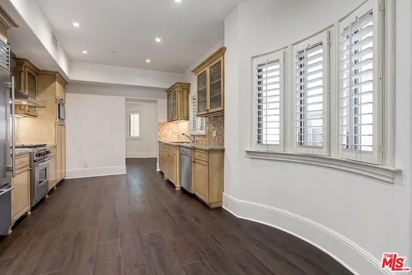 $8,750 | 133 South Spalding Drive, Unit 201, Beverly Hills, CA 90212