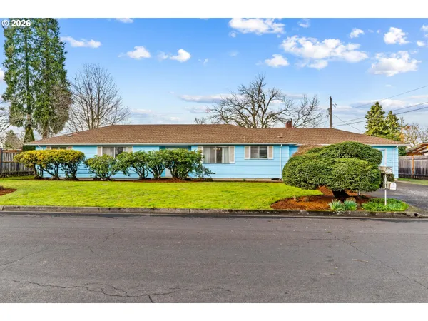 $416,000 | 2434 North 14th Place, Springfield, OR 97477