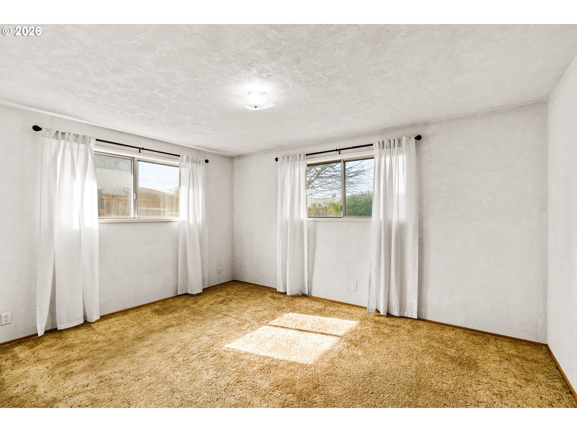 2434 North 14th Place Springfield, OR 97477 - Photo 17 of 27