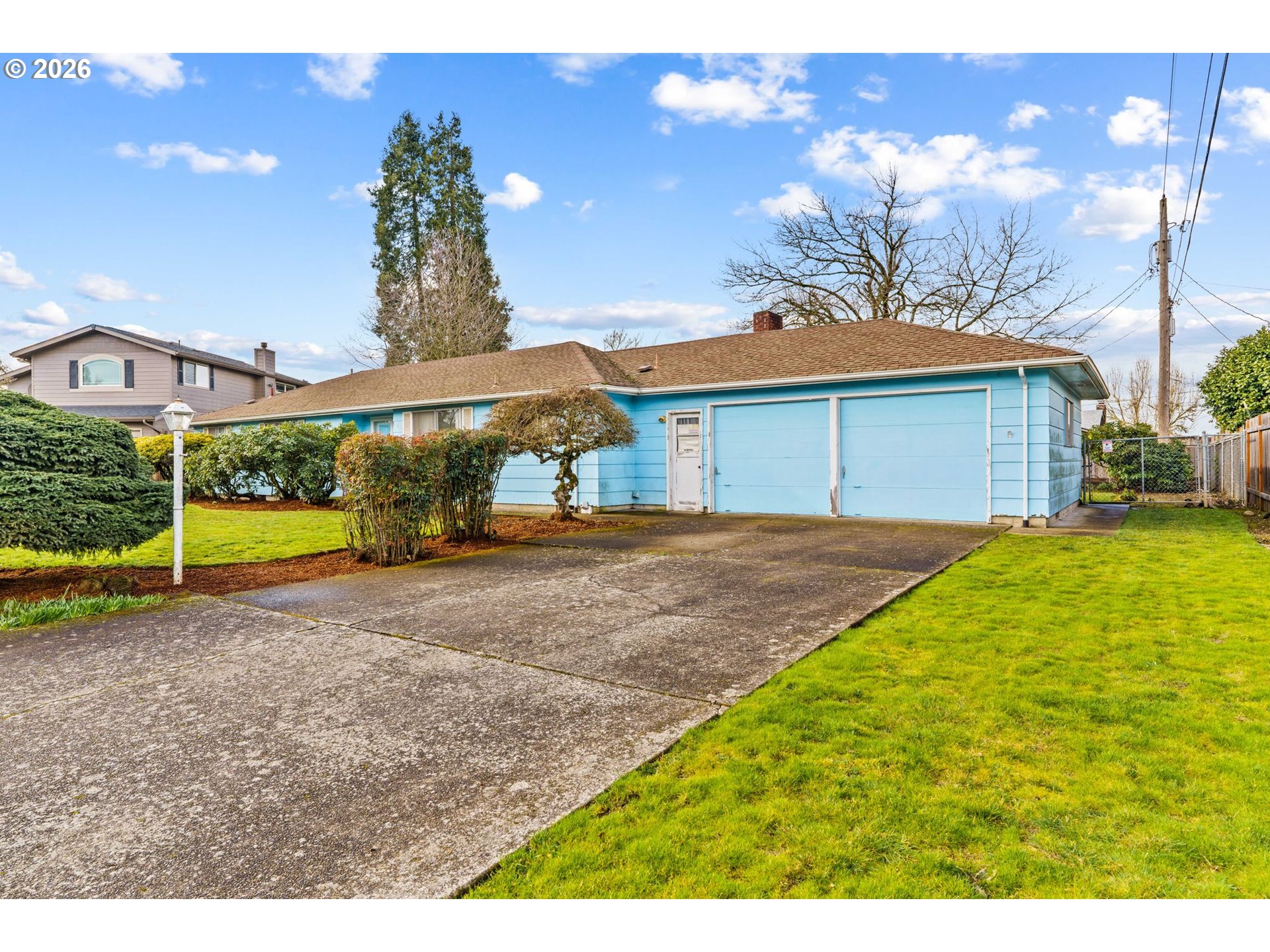 2434 North 14th Place Springfield, OR 97477 - Photo 3 of 27