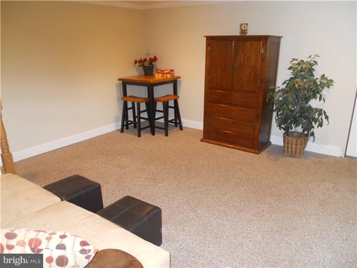 741 Chapel Road Glenside, PA 19038 - Photo 14 of 24 Gallery Image 14