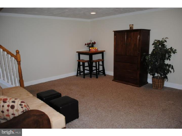 741 Chapel Road Glenside, PA 19038 - Photo 17 of 24 Gallery Image 17