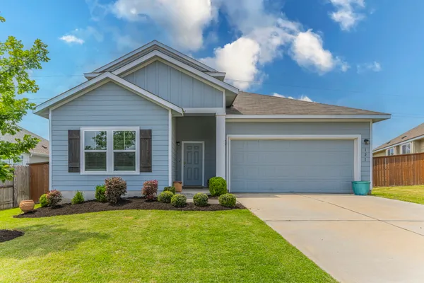 $429,999 | 121 Mountain Sage Loop, Liberty Hill, TX 78642