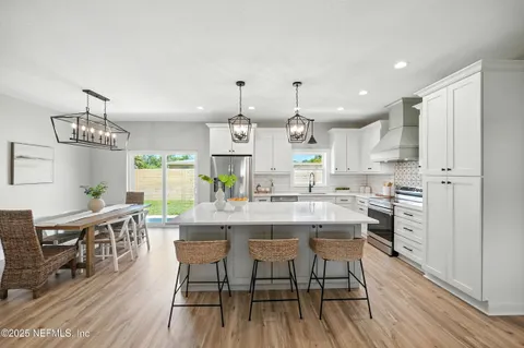 $805,900 | 831 Bonita Road, Atlantic Beach, FL 32233