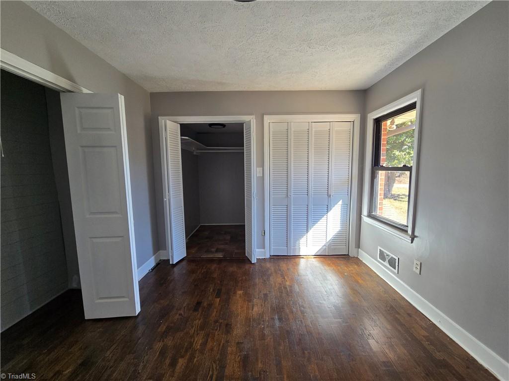 912 Friendly Road Eden, NC 27288 - Photo 8 of 18