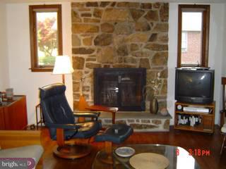 855 Church Road Springfield, PA 19064 - Photo 3 of 6 Gallery Image 3