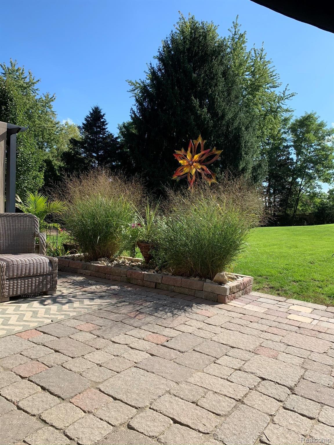 2697 Bullard Road Hartland, MI 48353 - Photo 33 of 40 IMG_4223.JPEG