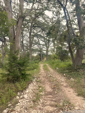 $345,000 | 143 Taff, Leakey, TX 78873