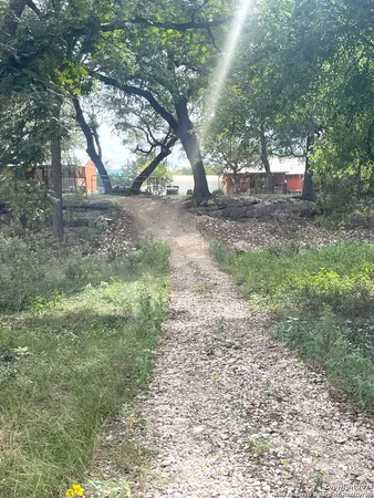$345,000 | 143 Taff, Leakey, TX 78873