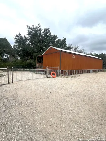 $345,000 | 143 Taff, Leakey, TX 78873