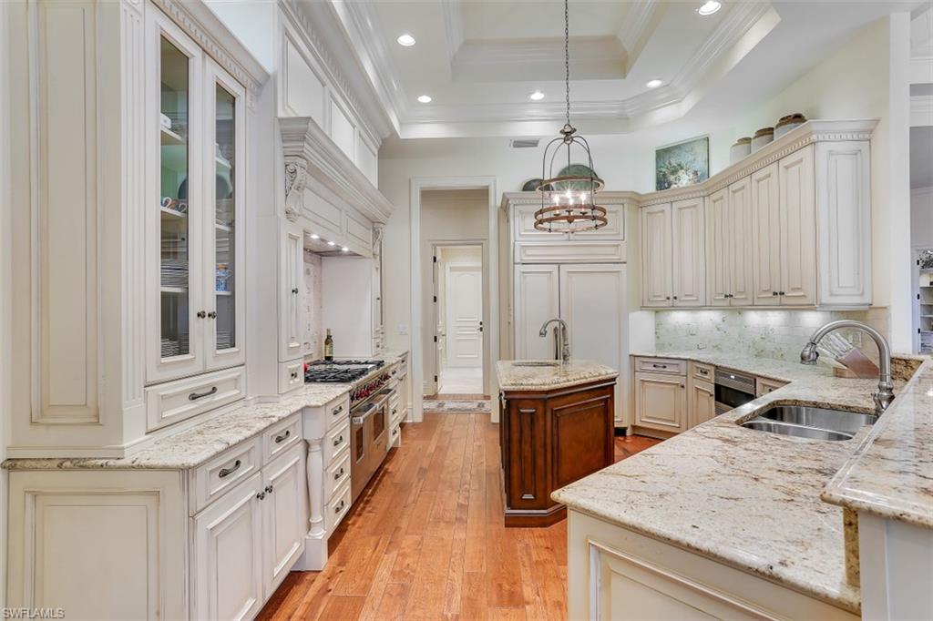 750 Riviera Drive Naples, FL 34103 - Photo 10 of 30 Gallery Image 10