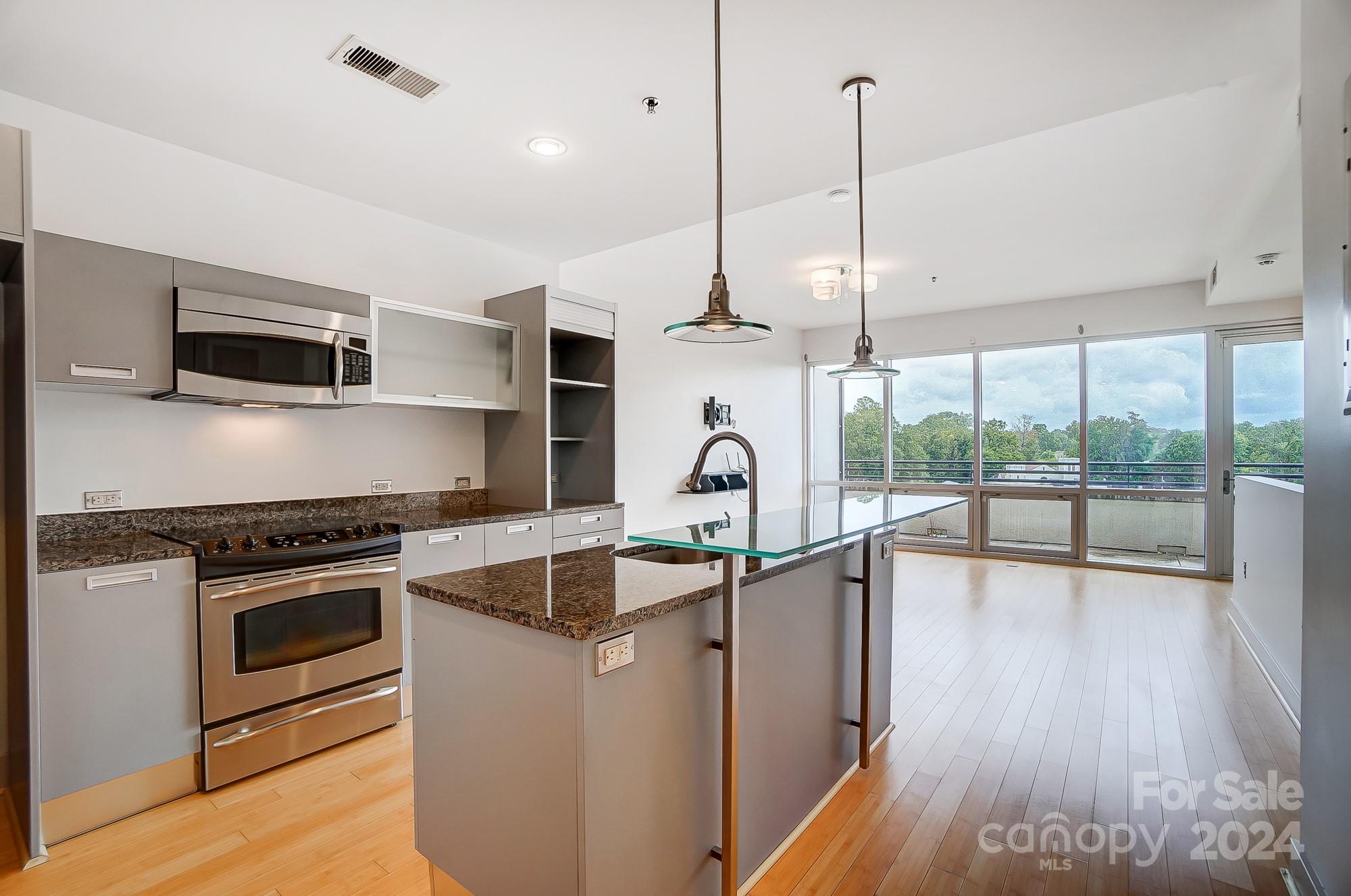 1133 Metropolitan Avenue, Unit 604 Charlotte, NC 28204 - Photo 1 of 39