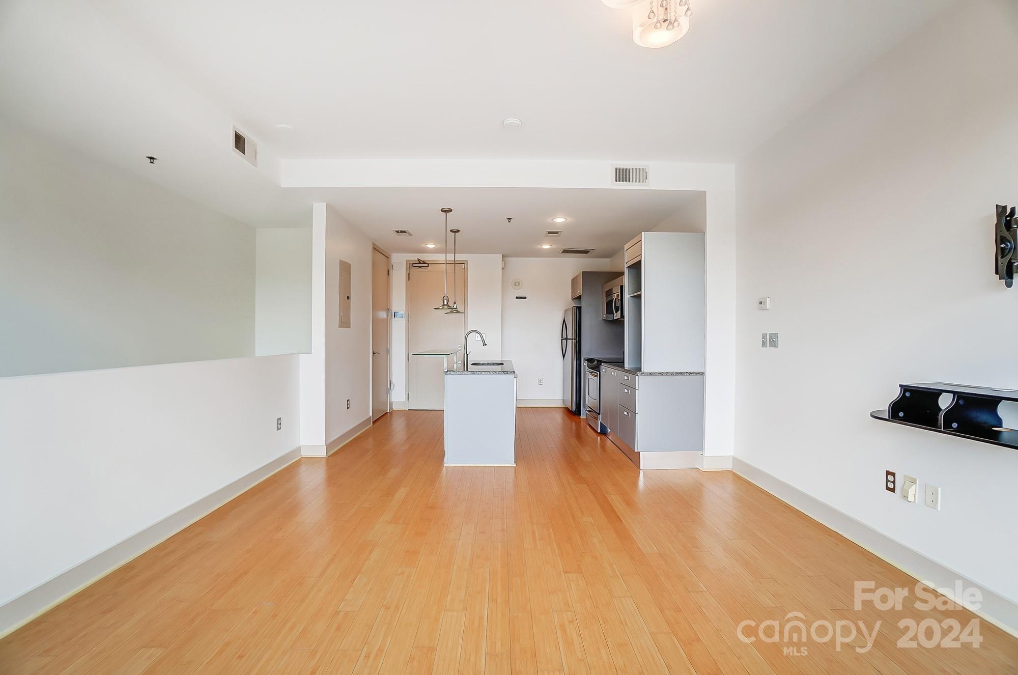 1133 Metropolitan Avenue, Unit 604 Charlotte, NC 28204 - Photo 25 of 39