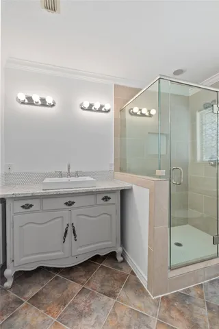 $3,000 | 500 Shirleen Drive, Pasadena, TX 77586