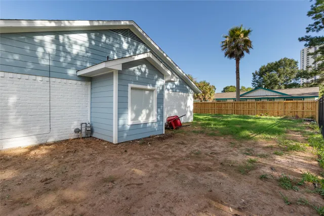 $3,000 | 500 Shirleen Drive, Pasadena, TX 77586