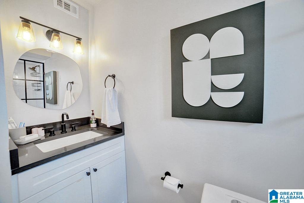 2990 Rhodes Circle South, Unit 206 Birmingham, AL 35205 - Photo 14 of 16