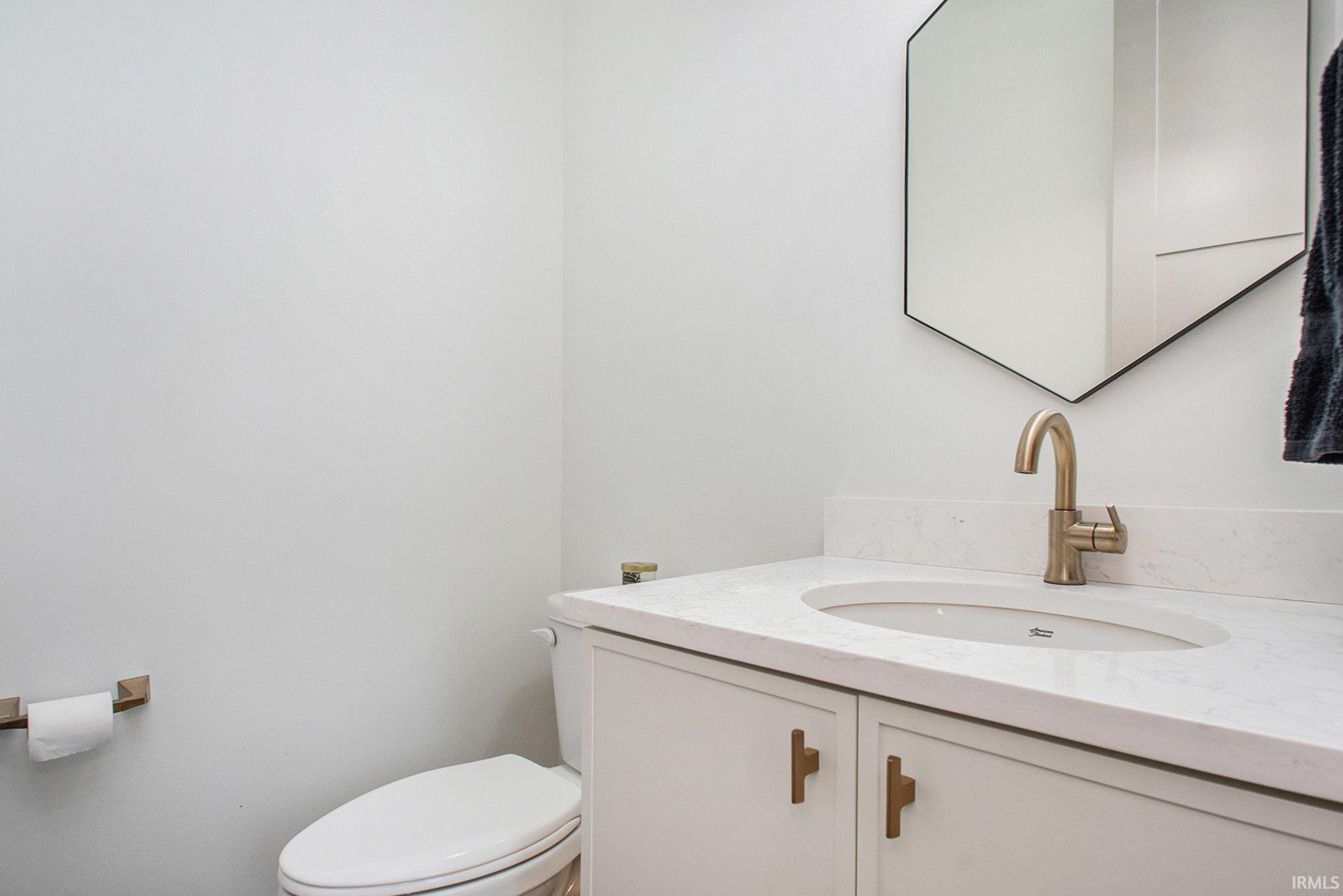 11376 Denver Ridge Court Osceola, IN 46561 - Photo 11 of 36