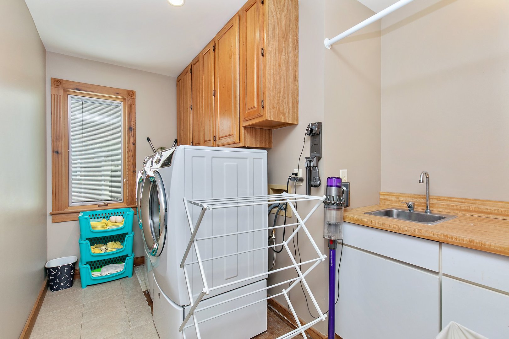 606 Old Hunt Road Fox River Grove, IL 60021 - Photo 21 of 35 a room with a closet and appliances