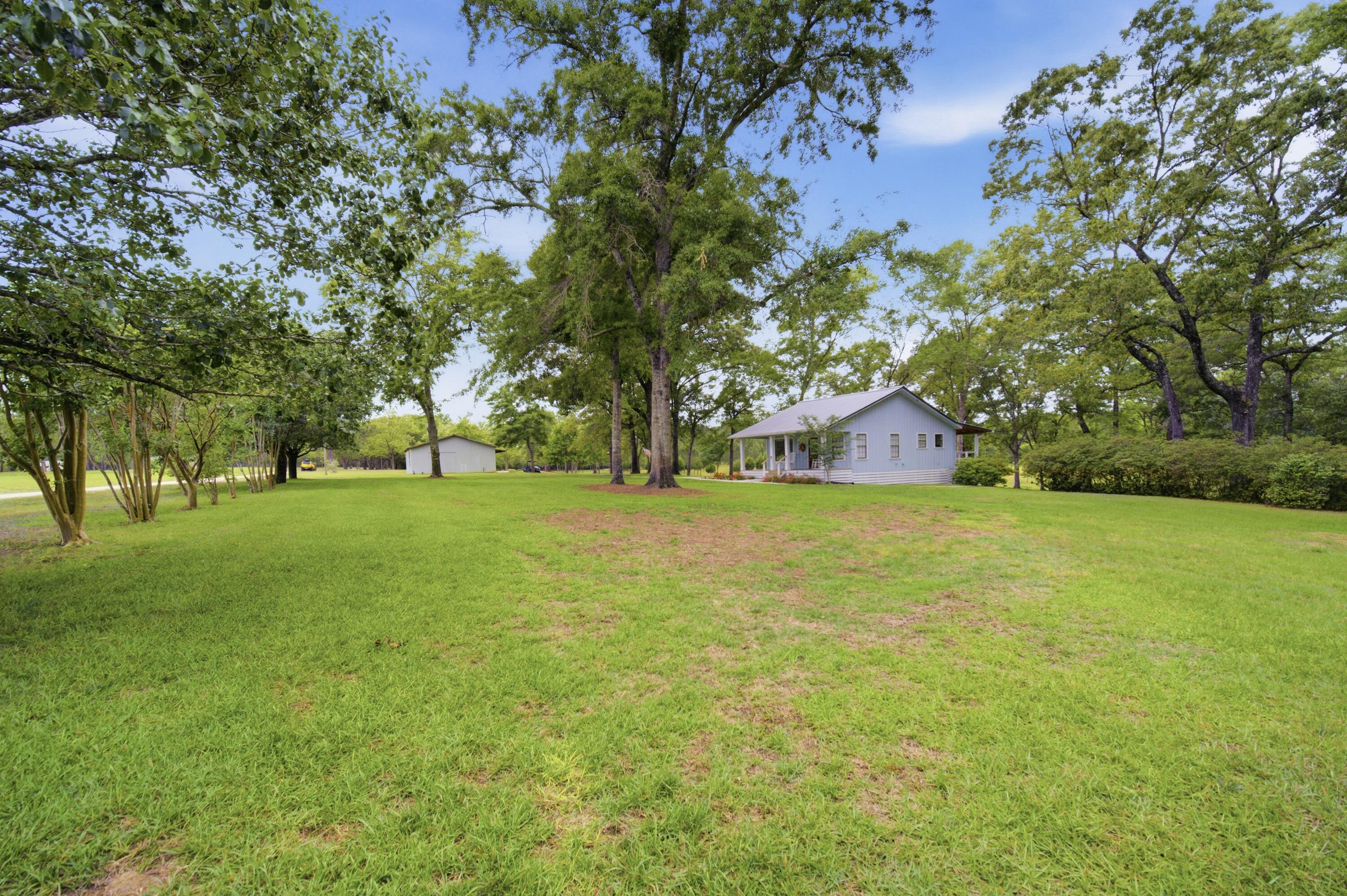 261 Wilkerson Road DeFuniak Springs, FL 32433 - Photo 38 of 76 DSCF0047_49_50