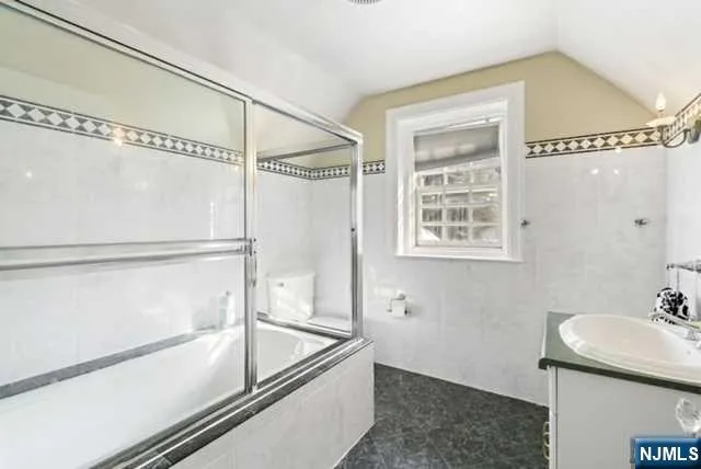 $22,500 | 394 East Palisade Avenue, Englewood, NJ 07631