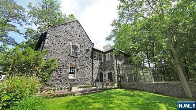 $22,500 | 394 East Palisade Avenue, Englewood, NJ 07631