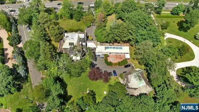 $22,500 | 394 East Palisade Avenue, Englewood, NJ 07631