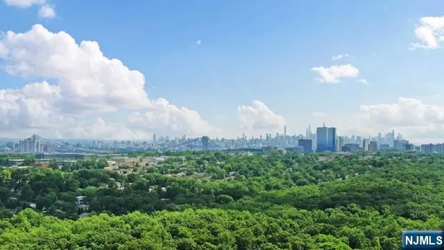 $22,500 | 394 East Palisade Avenue, Englewood, NJ 07631