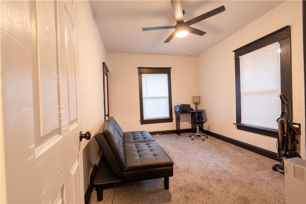 2310 Faraon Street St. Joseph, MO 64501 - Photo 11 of 17