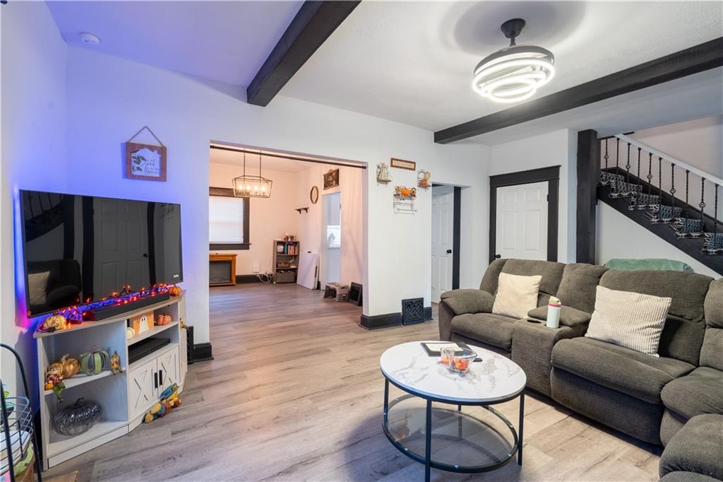 2310 Faraon Street St. Joseph, MO 64501 - Photo 3 of 17