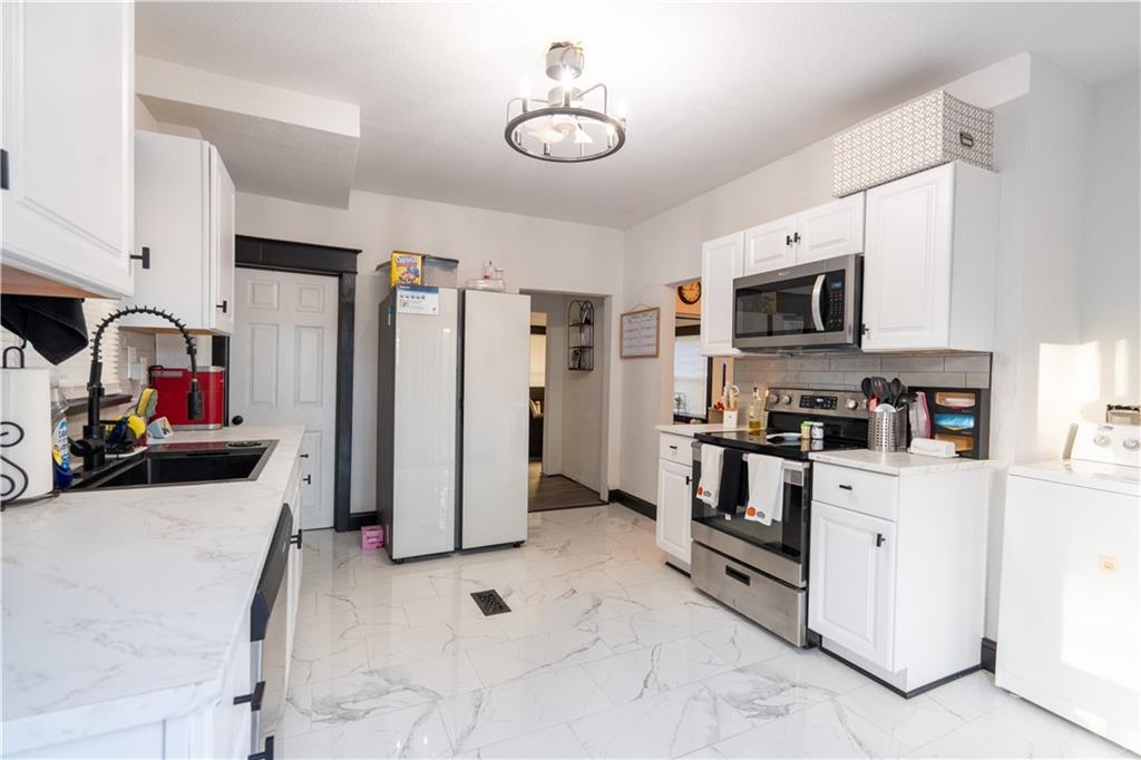 2310 Faraon Street St. Joseph, MO 64501 - Photo 7 of 17