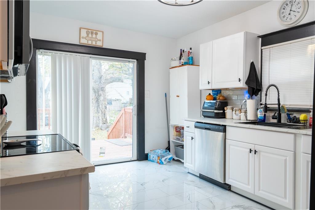 2310 Faraon Street St. Joseph, MO 64501 - Photo 8 of 17