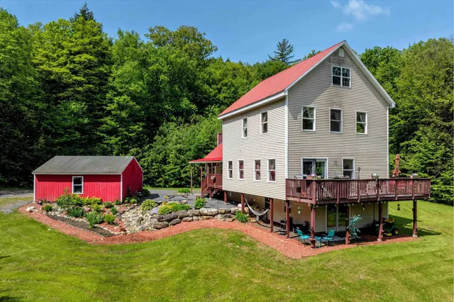$594,000 | 1057 Quarry Road, Chester, VT 05143