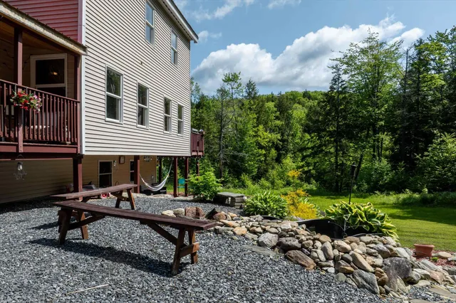 $594,000 | 1057 Quarry Road, Chester, VT 05143