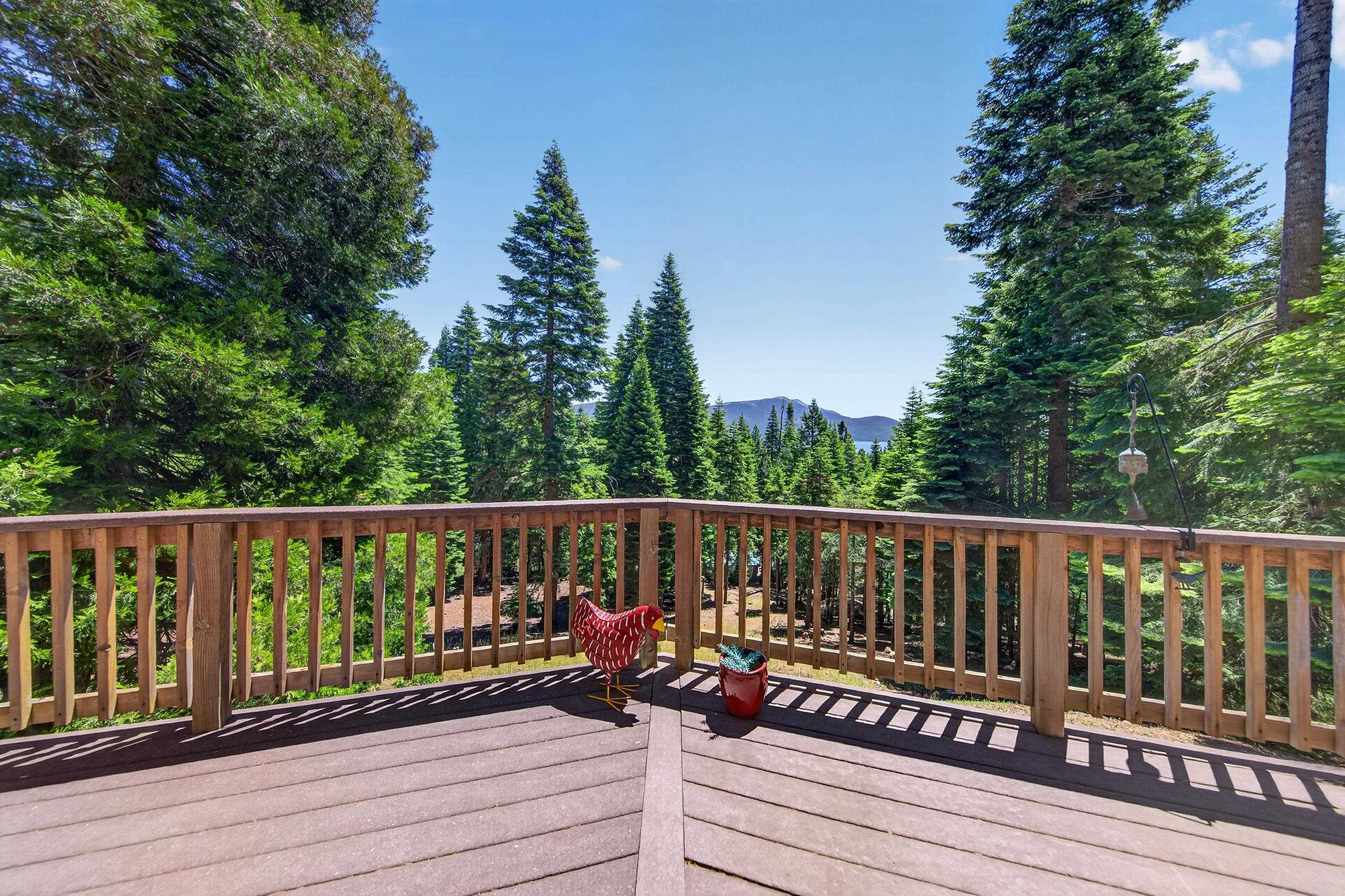 716 Lake Ridge Road Lake Almanor, CA 96137 - Photo 5 of 39