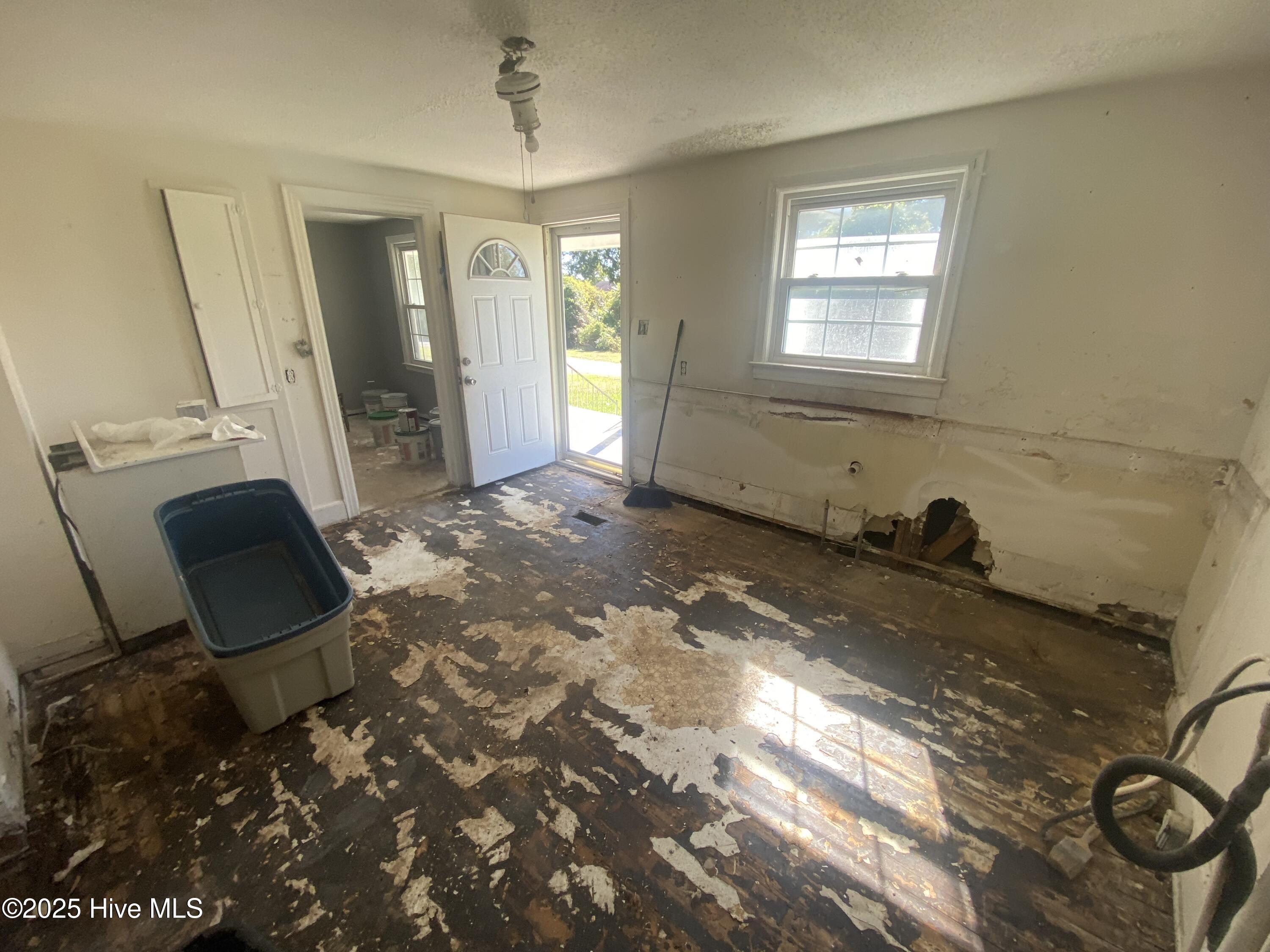 2511 Register Drive Kinston, NC 28504 - Photo 13 of 19 IMG_7976