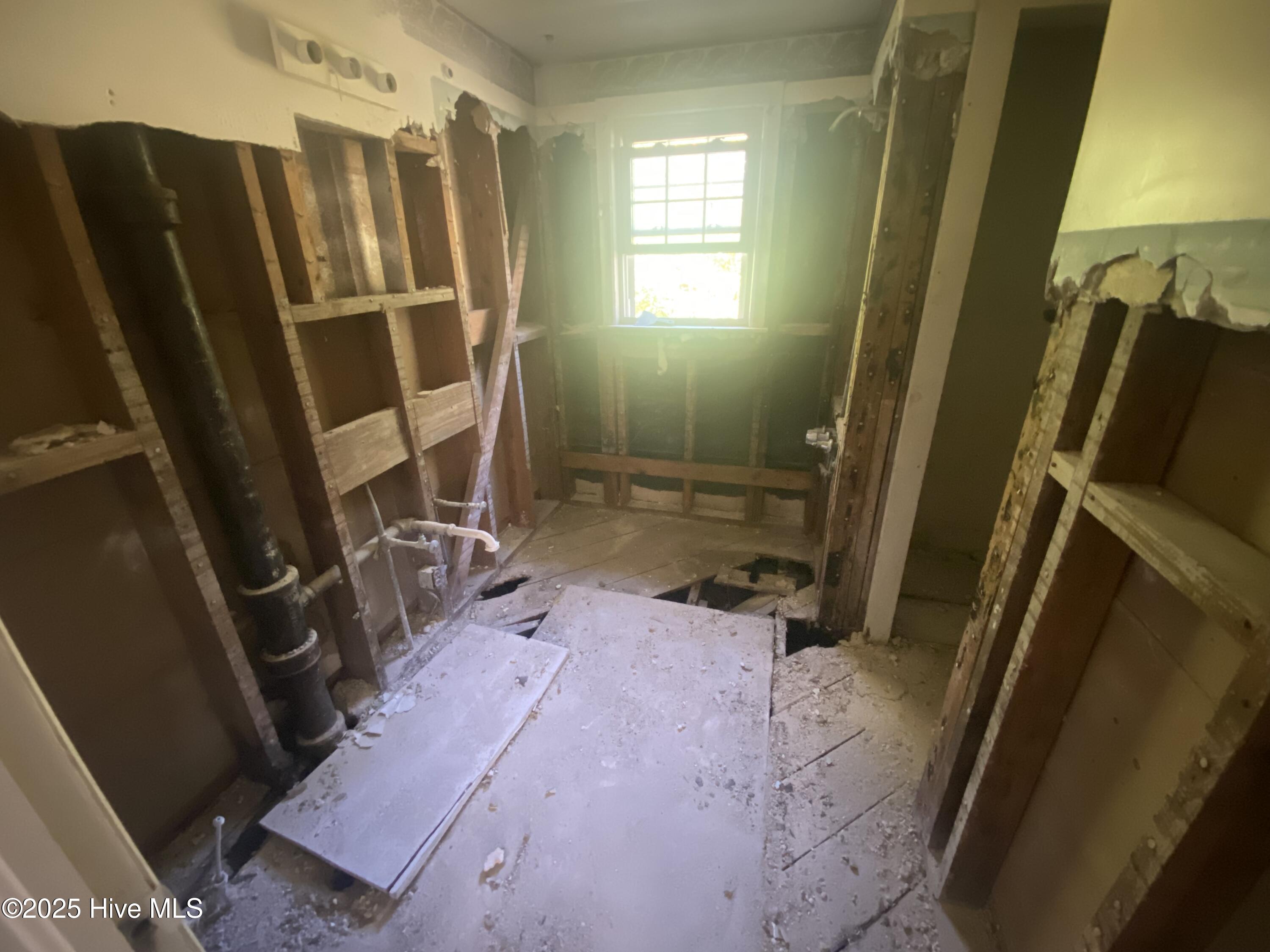 2511 Register Drive Kinston, NC 28504 - Photo 17 of 19 IMG_7980