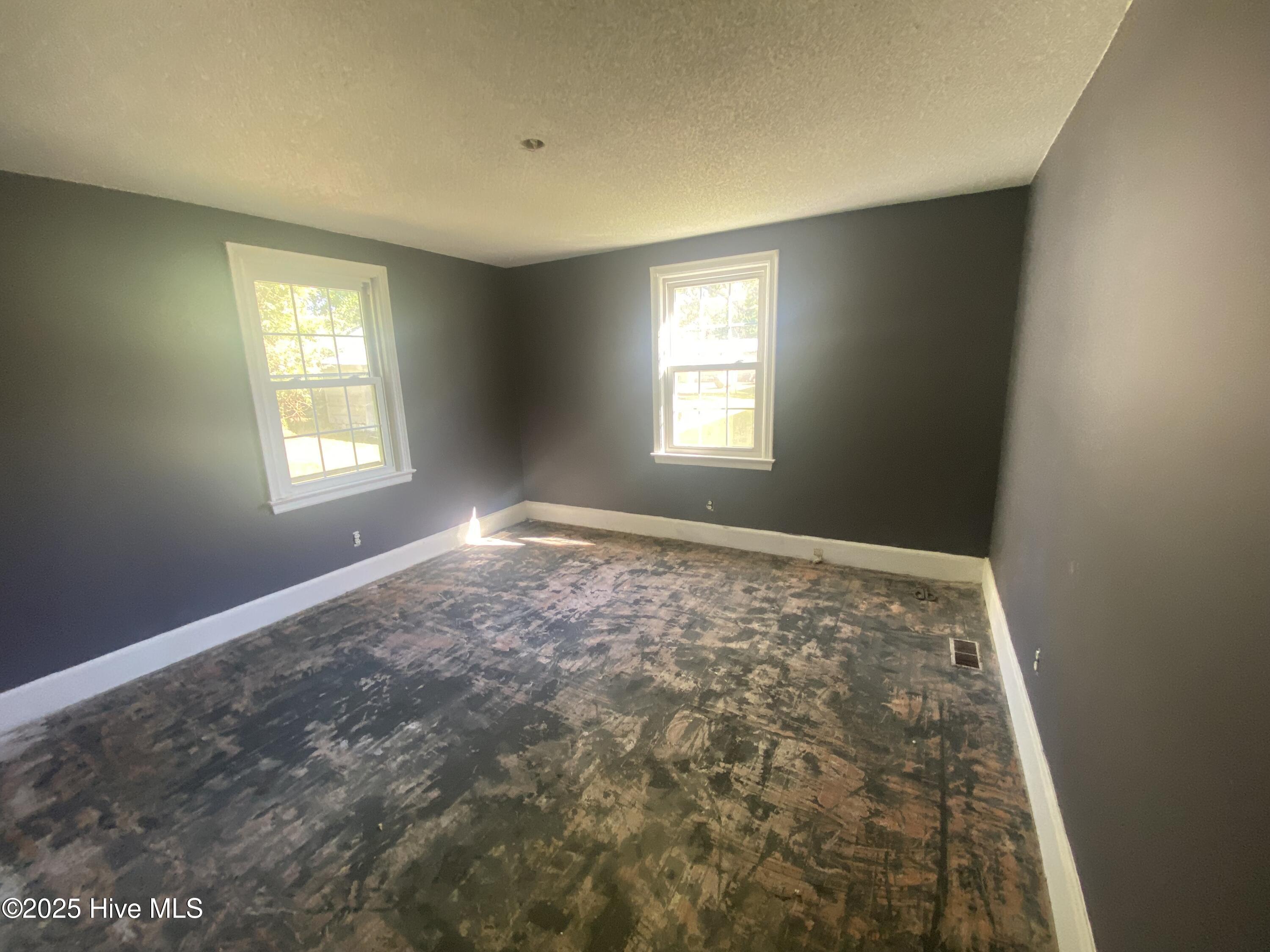 2511 Register Drive Kinston, NC 28504 - Photo 18 of 19 IMG_7981