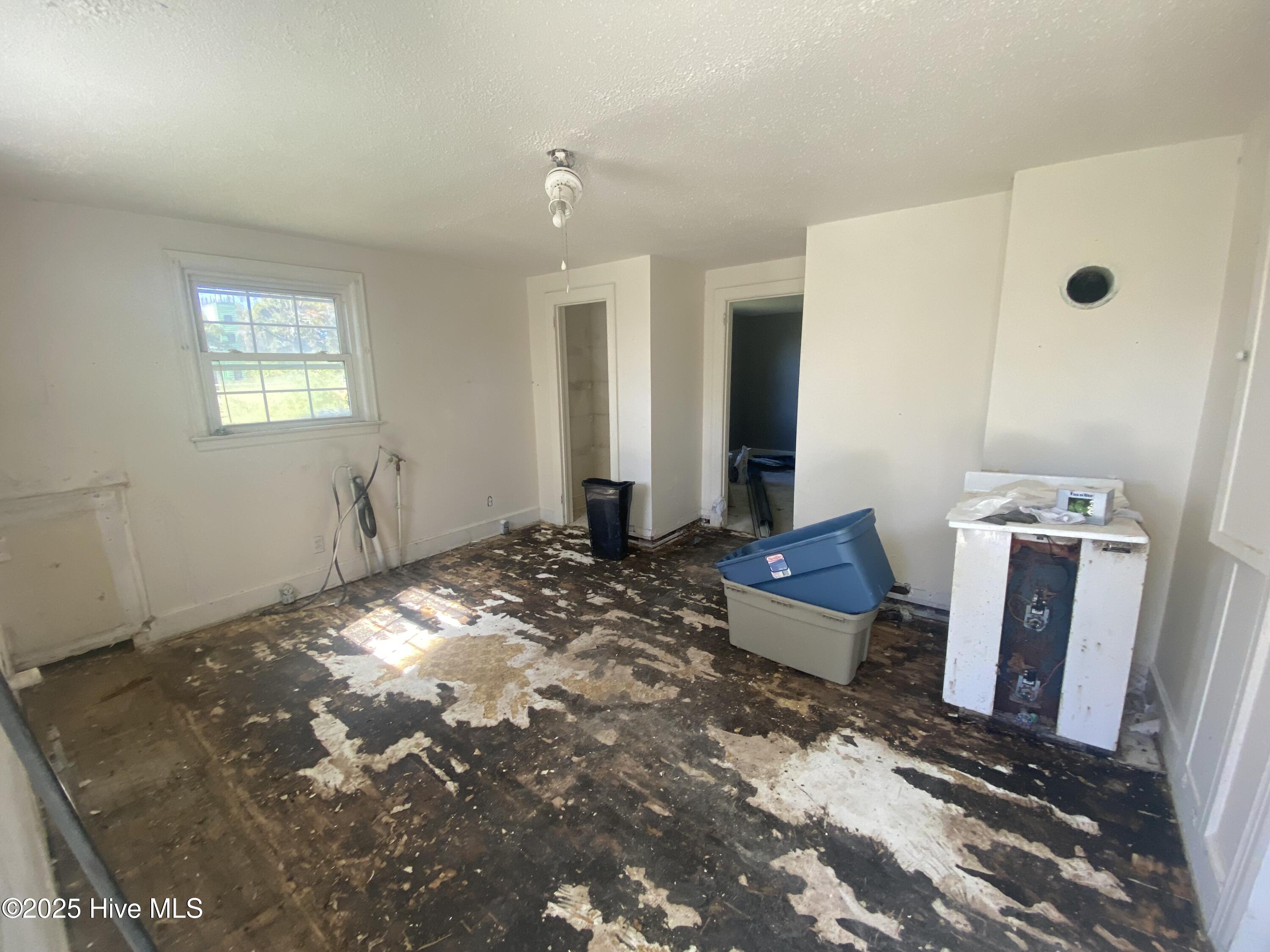 2511 Register Drive Kinston, NC 28504 - Photo 6 of 19 IMG_7969