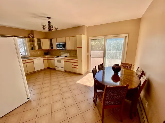 $4,800 | 208 Rawson Road, Unit 3, Brookline, MA 02445