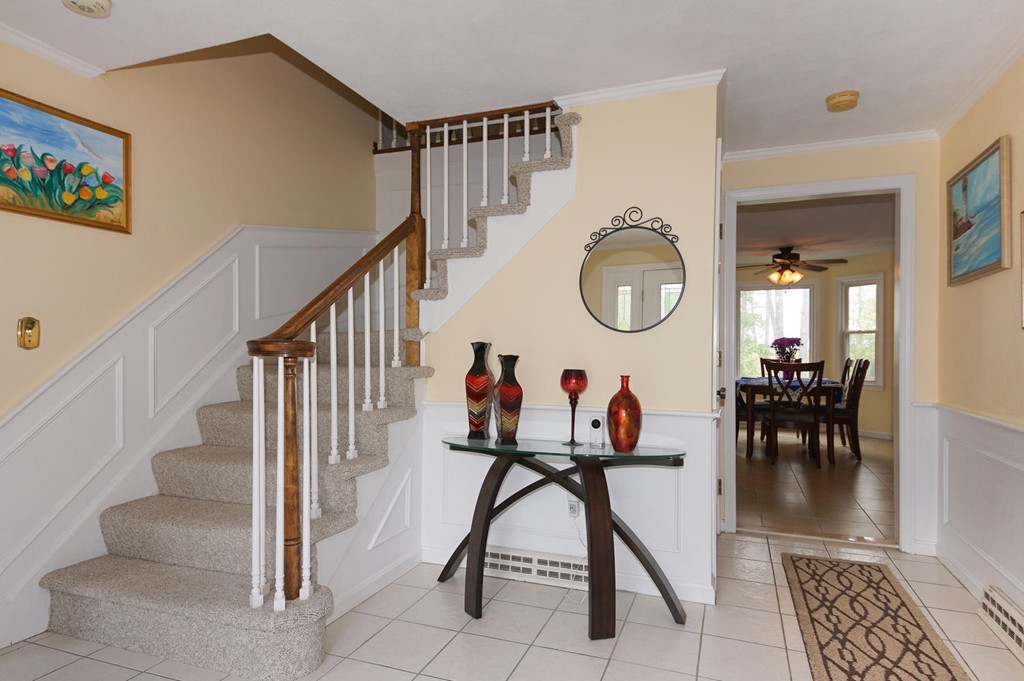 14 Longview Road Chelmsford, MA 01824 - Photo 4 of 9