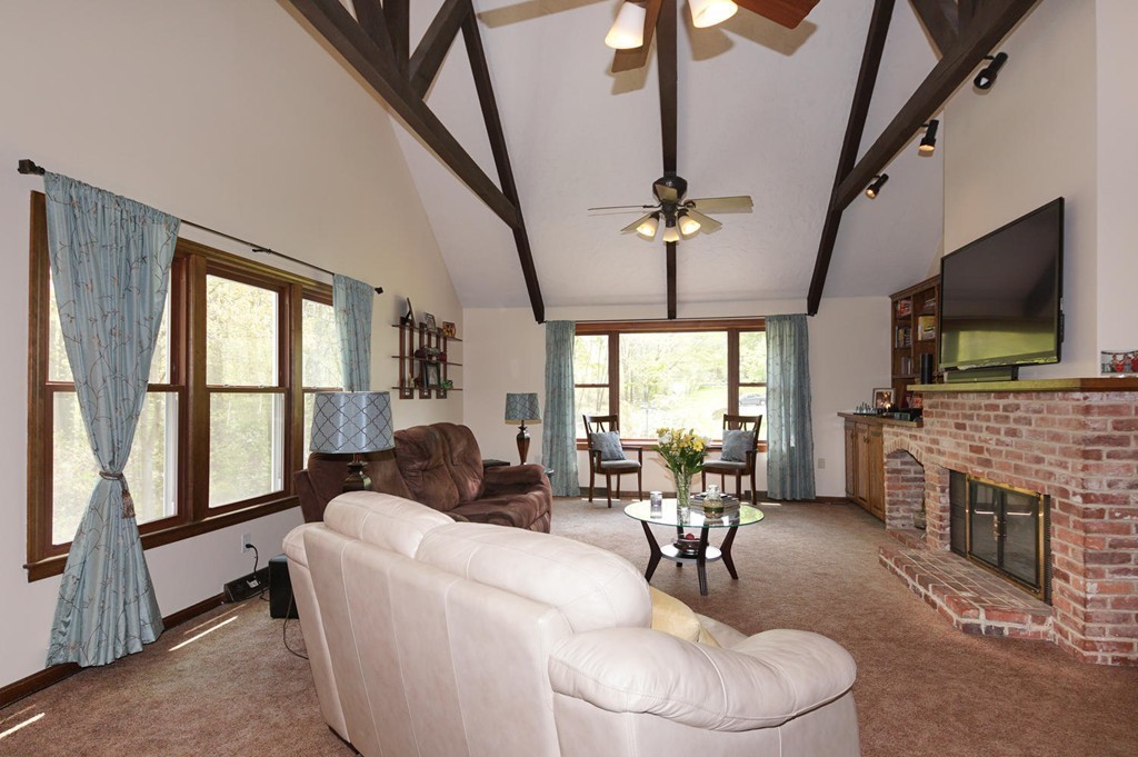 14 Longview Road Chelmsford, MA 01824 - Photo 7 of 9