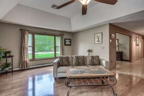 79 Robbs Hill Road Lunenburg, MA 01462 - Photo 12 of 30 Gallery Image 12