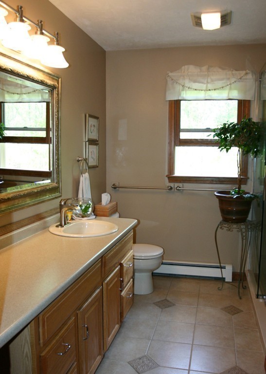 79 Robbs Hill Road Lunenburg, MA 01462 - Photo 21 of 30 Gallery Image 21