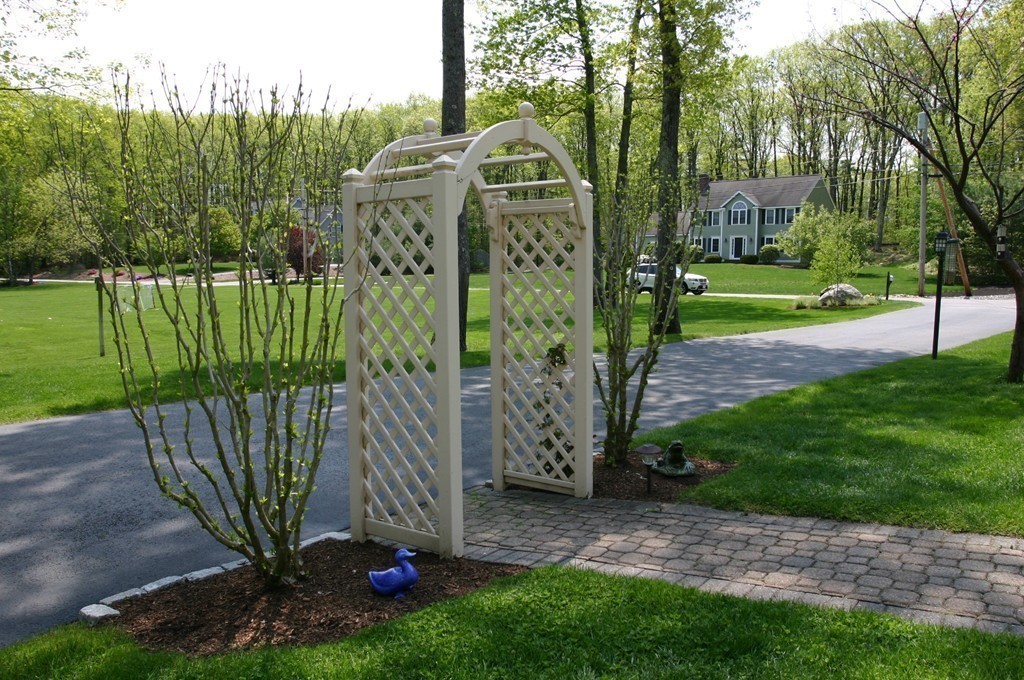 79 Robbs Hill Road Lunenburg, MA 01462 - Photo 26 of 30 Gallery Image 26