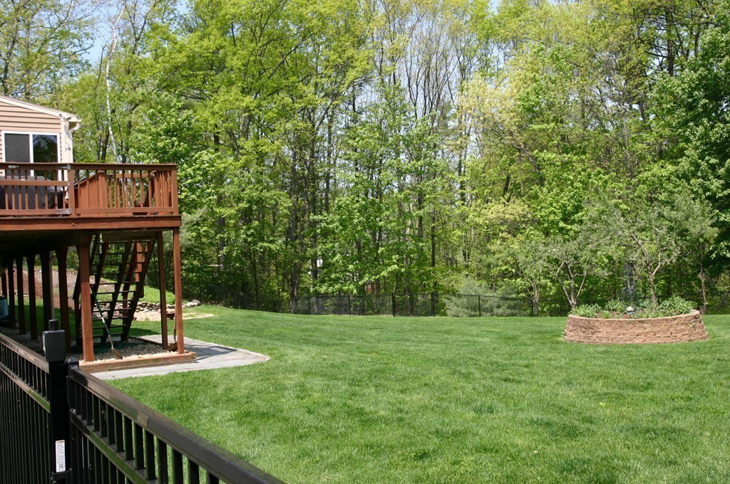 79 Robbs Hill Road Lunenburg, MA 01462 - Photo 30 of 30 Gallery Image 30