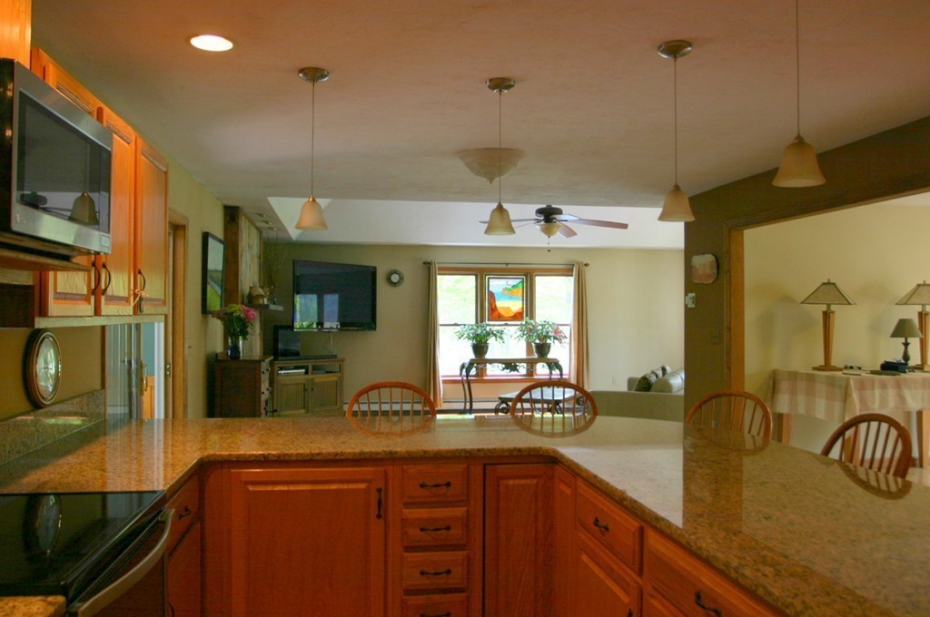 79 Robbs Hill Road Lunenburg, MA 01462 - Photo 8 of 30 Gallery Image 8