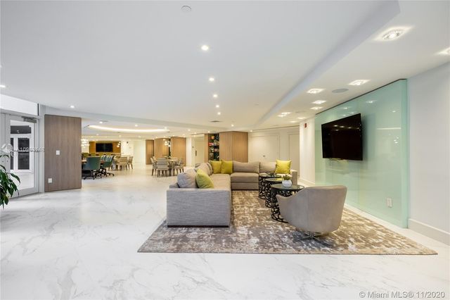 $445,000 | 21055 Yacht Club Drive, Unit 3104, Aventura, FL 33180