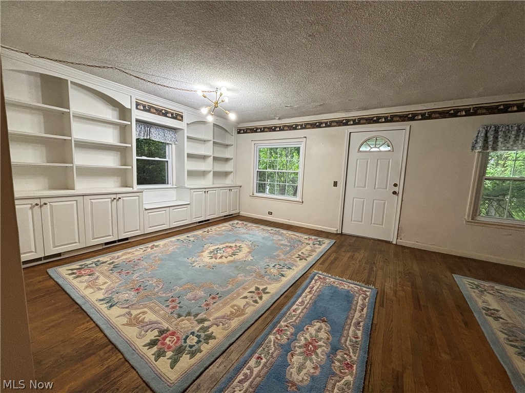 8483 Broadview Road Broadview Heights, OH 44147 - Photo 12 of 32