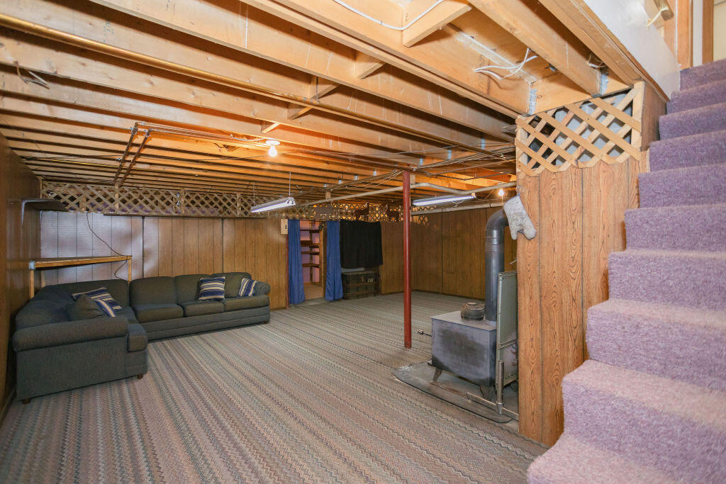 614 Fairbanks Road Farmington, ME 04938 - Photo 21 of 39 taylor-kaminsky-photo-30