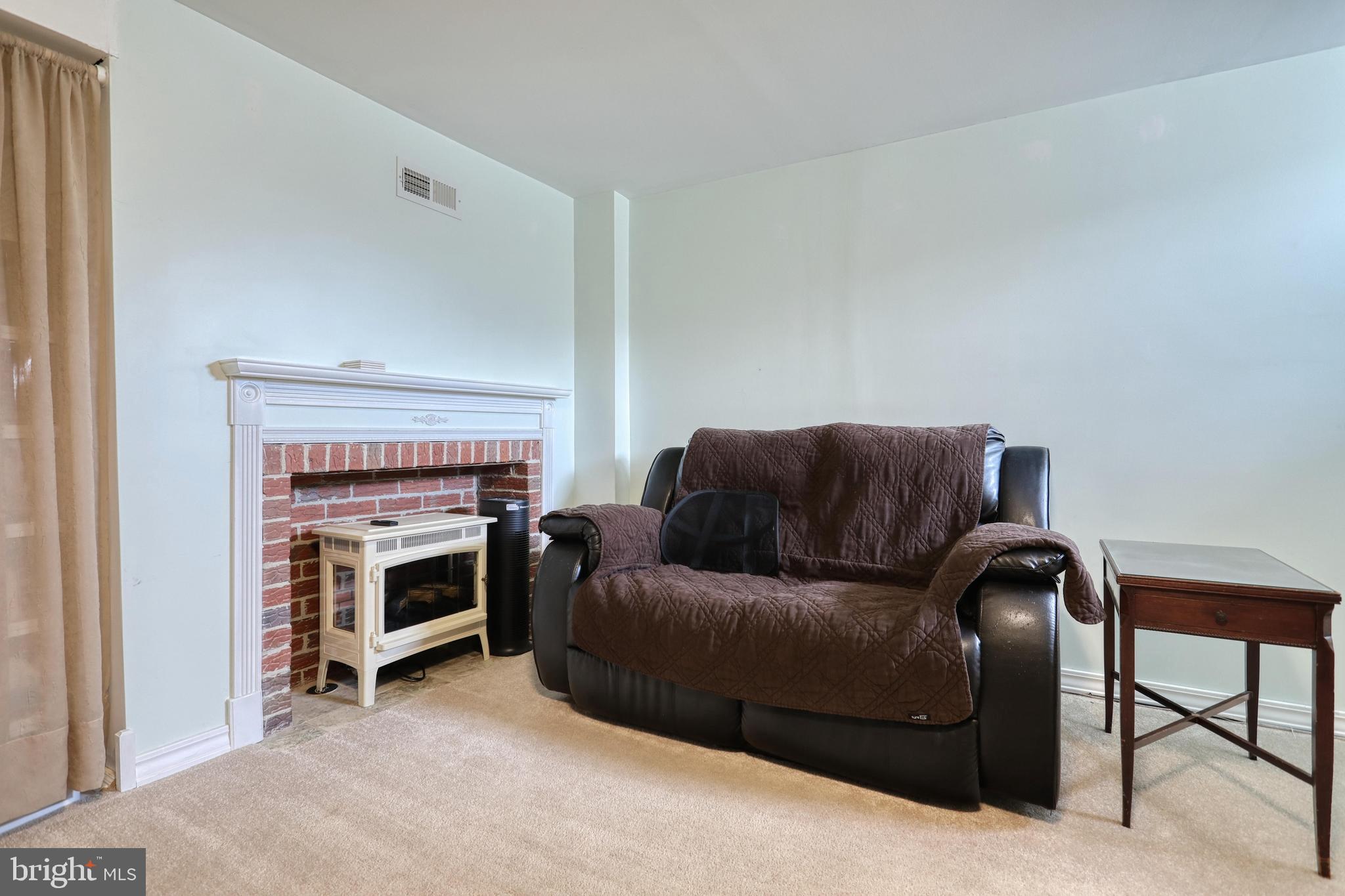 8652 Rock Oak Road Baltimore, MD 21234 - Photo 30 of 43